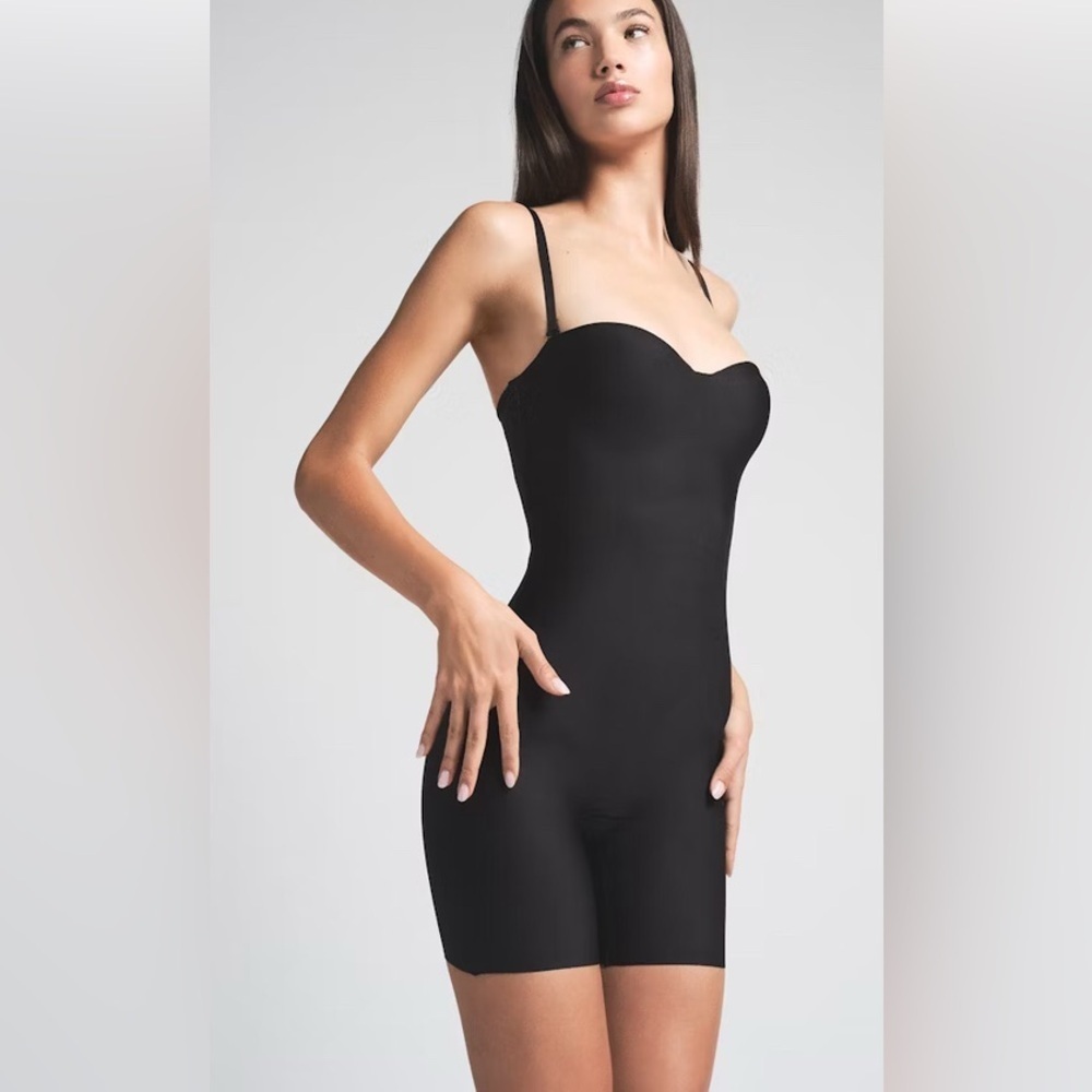 SKIMS Core Sculpt Underwire Mid-Thigh Bodysuit – Black – Size L – NWT!